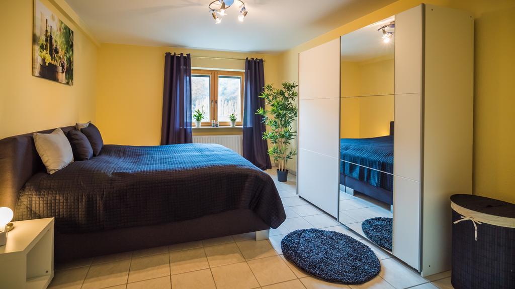 Ferienwohnung Am Edelberg Enkirch Extérieur photo